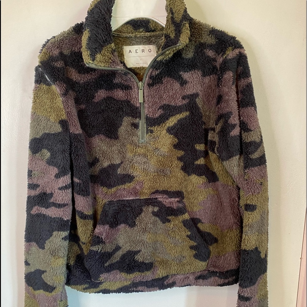 Zip up crew neck